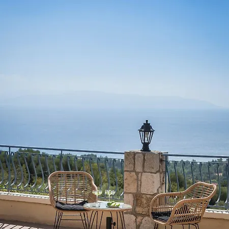 Diana Aparthotel 4*